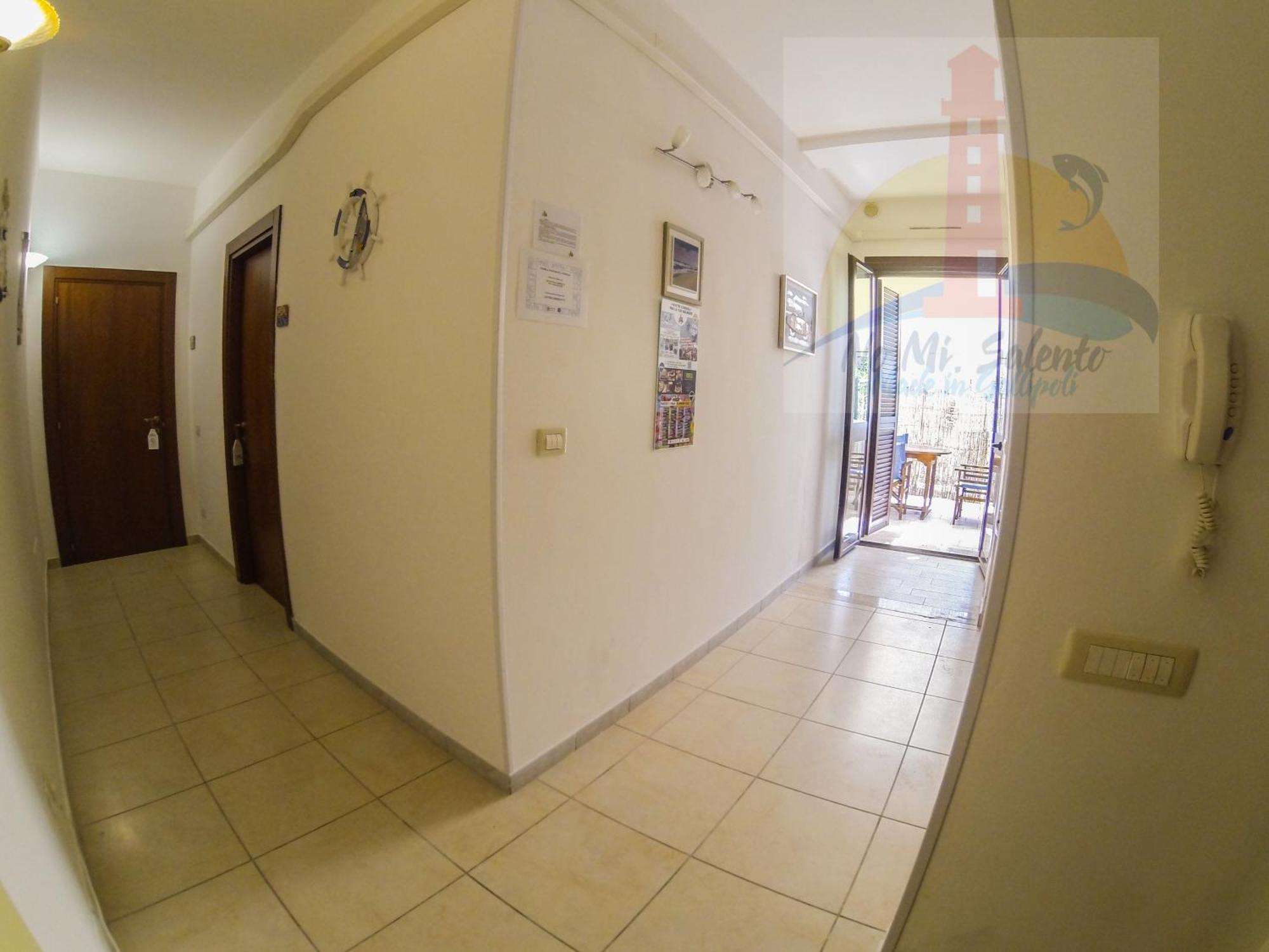 Rooms & Apartments La Spiaggia - Галиполи Екстериор снимка