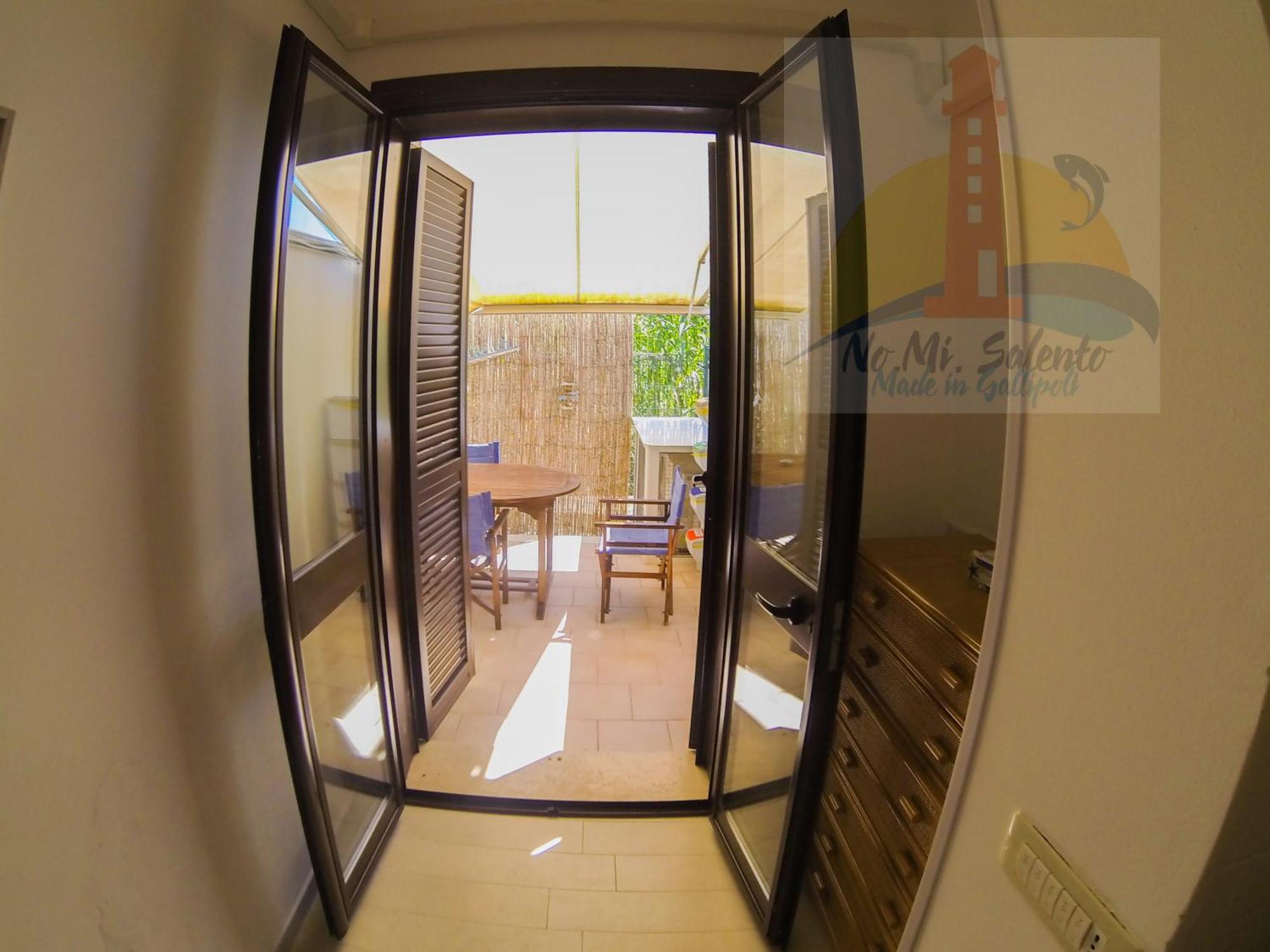 Rooms & Apartments La Spiaggia - Галиполи Екстериор снимка