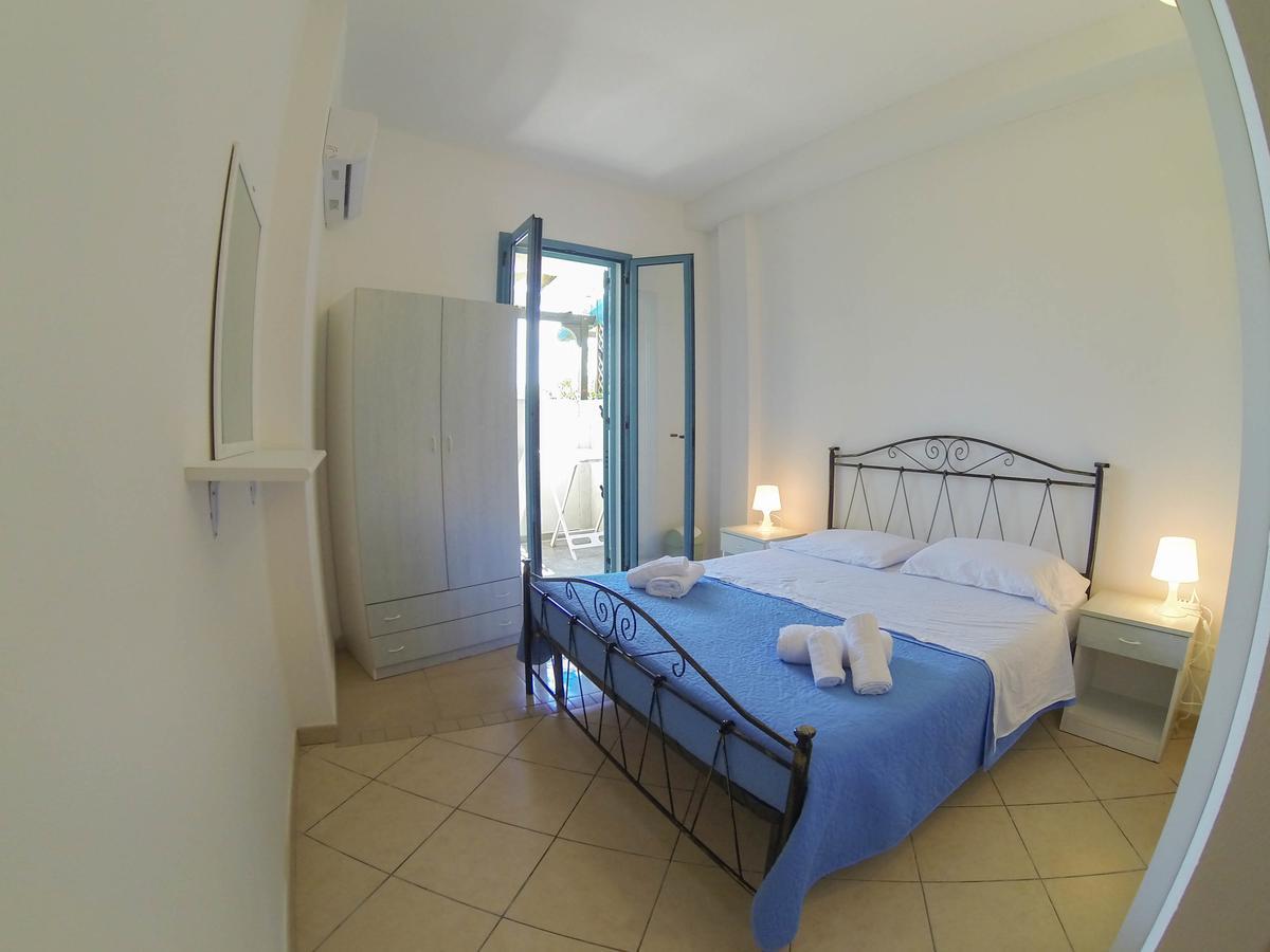 Rooms & Apartments La Spiaggia - Галиполи Екстериор снимка